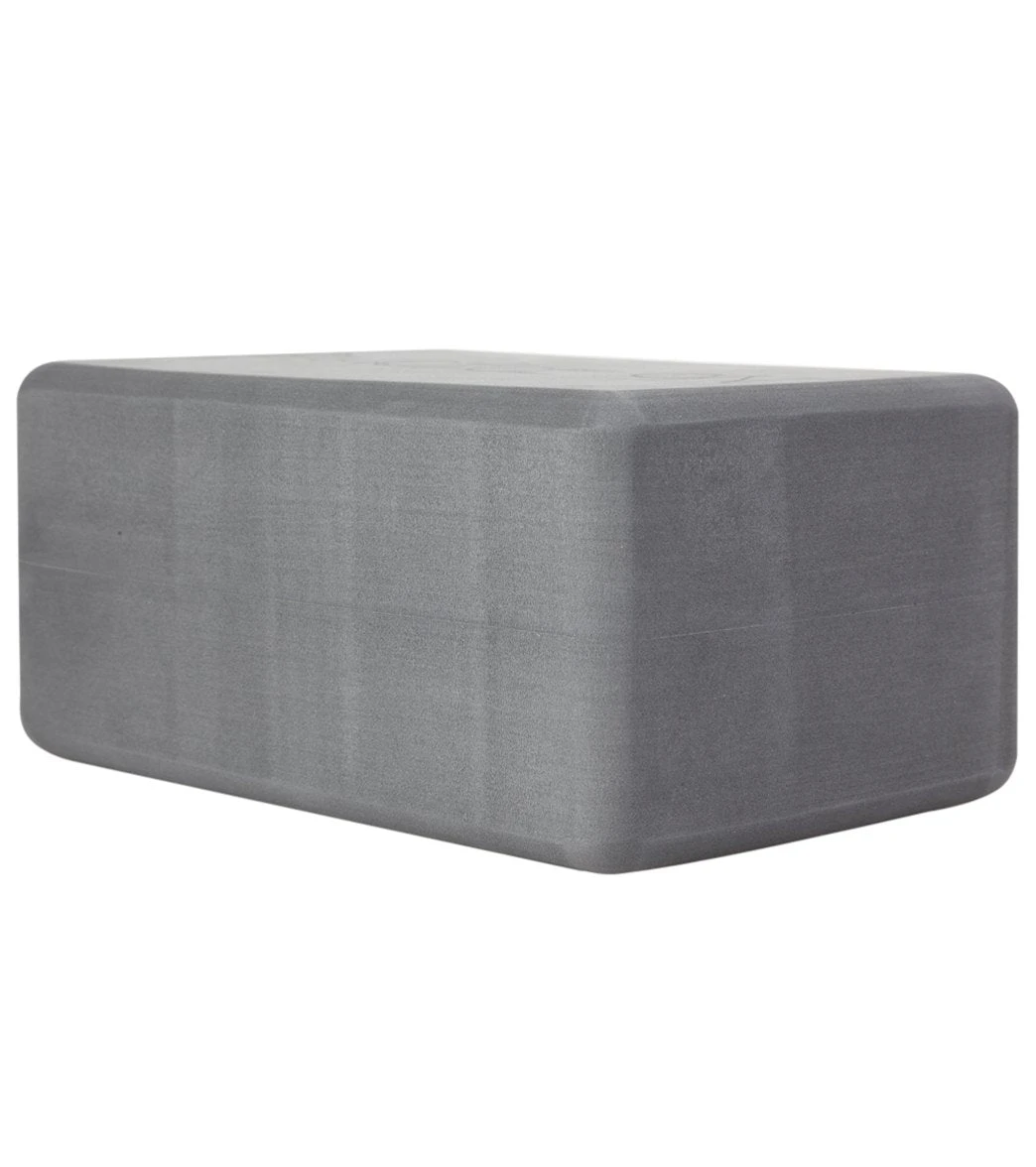 Manduka Recycled Foam Yoga Block Thunder 4 Manduka Recycled Foam Yoga Block Thunder - Image 4