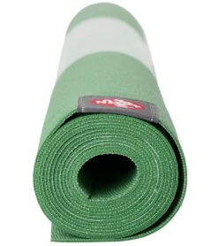 Manduka EKO SuperLite Travel Yoga Mat 68" 1.5mm Evolve -EVERYDAY YOGA Sales 1740002754595 evolve 3a