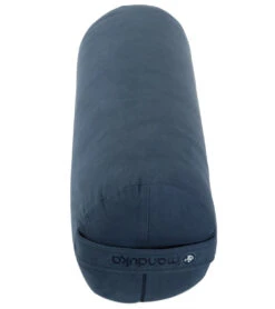 Manduka Enlight Round Yoga Bolster Midnight -EVERYDAY YOGA Sales 1740109742115 midnight 3a