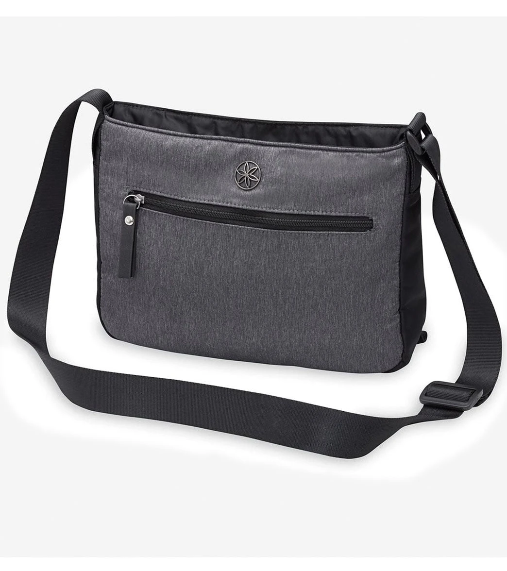 Gaiam Wander Free Yoga Pouch 2 Gaiam Wander Free Yoga Pouch - Image 2