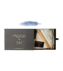 Moon & Jai Ritual Kit Manifest Labradorite