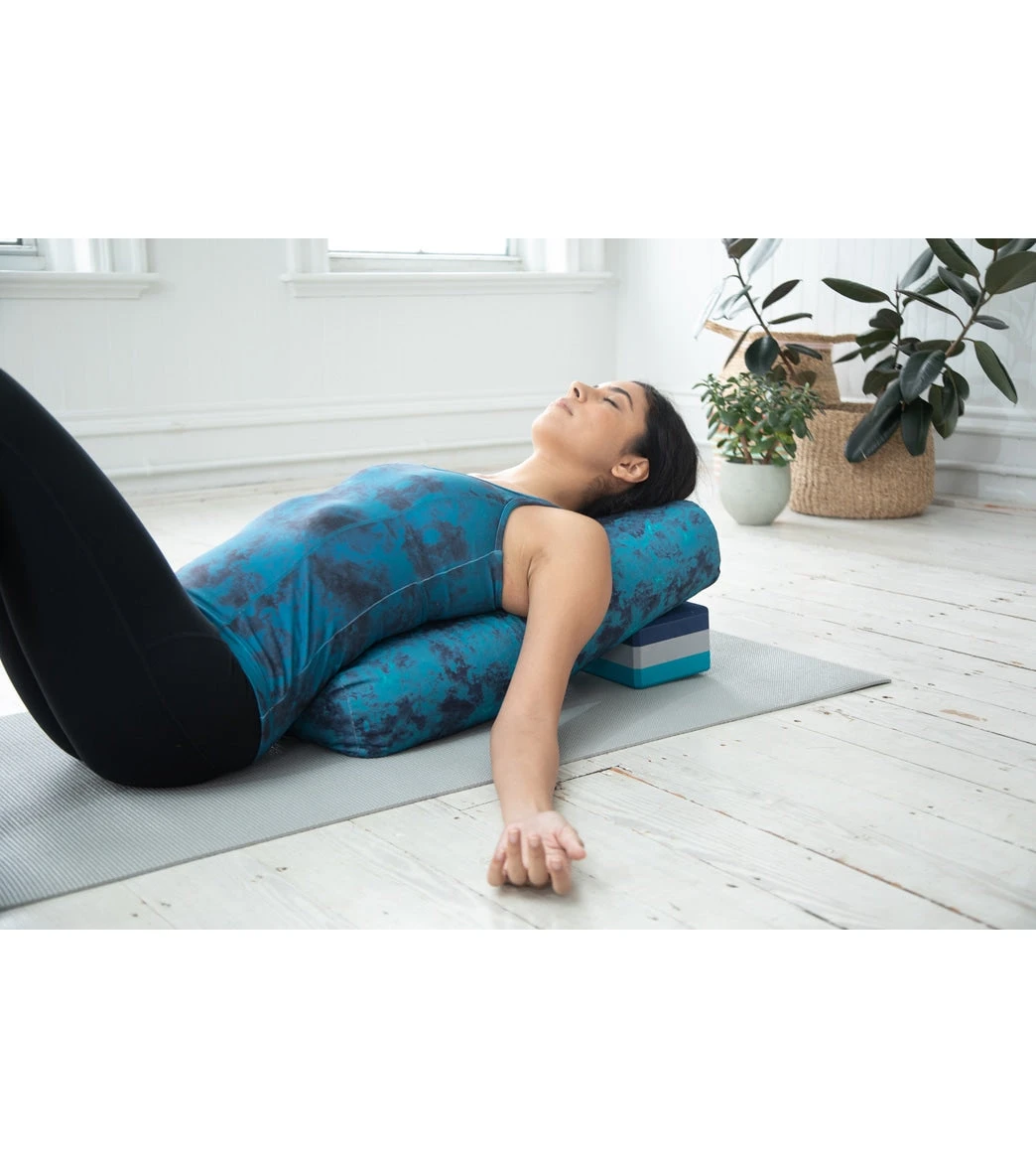 Everyday Yoga High Impact Tie Dye Cotton Rectangular Yoga Bolster Tie Dye 4 Everyday Yoga High Impact Tie Dye Cotton Rectangular Yoga Bolster Tie Dye - Image 4