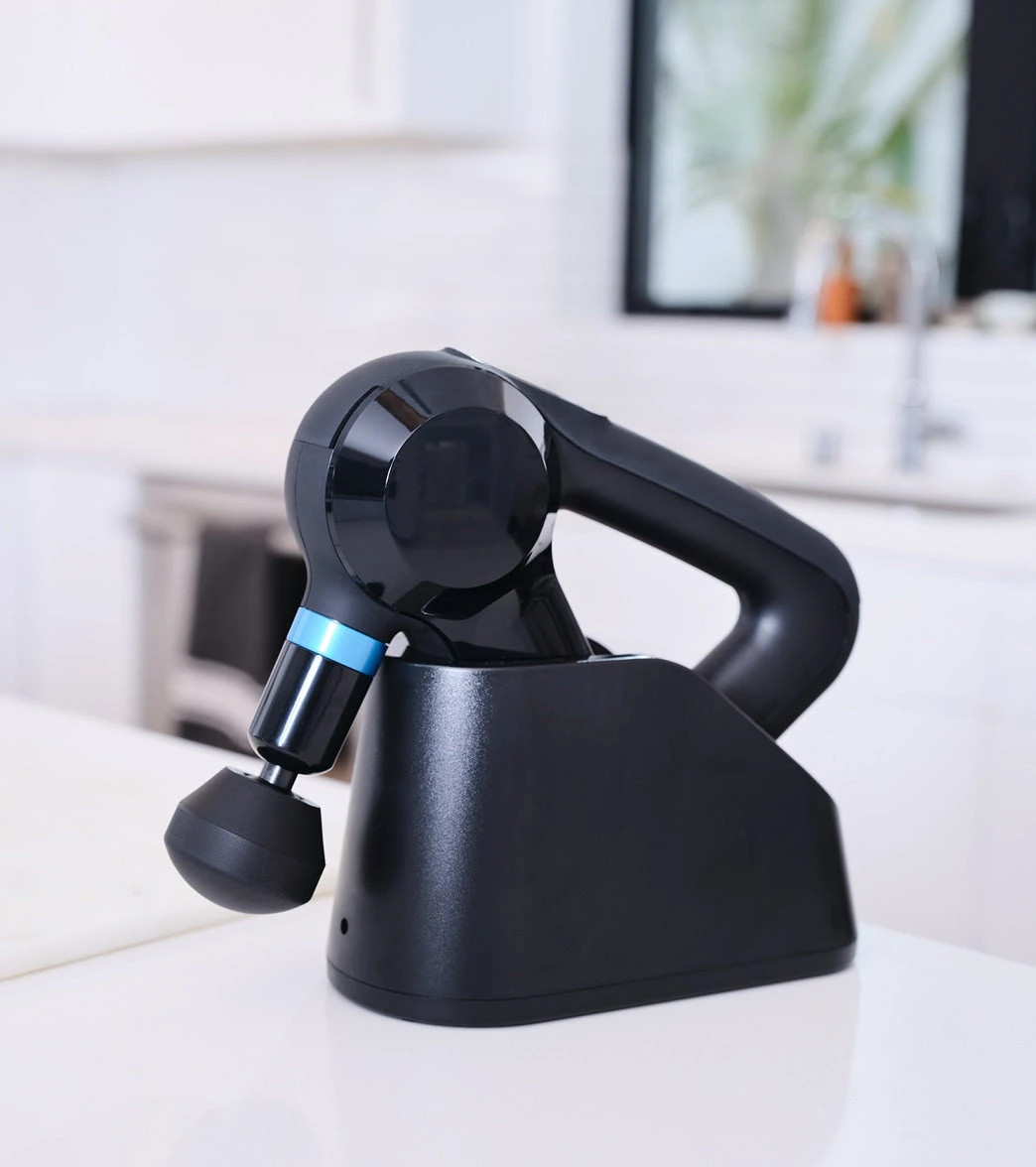 Theragun Elite™ Black/Blue 11 Theragun Elite™ Black/Blue - Image 11