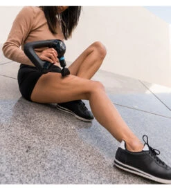 Theragun Elite™ Black/Blue 30 Theragun Elite™ Black/Blue -EVERYDAY YOGA Sales 6716345614379 blackblue 16a