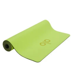 Alo Yoga Warrior Mat Highlighter