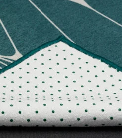 Manduka Yogitoes+ Repreve® Yoga Mat Towel, 71" Devotion Rainforest