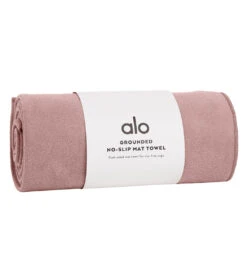 Alo Yoga Grounded No-Slip Mat Towel Smoky Quartz