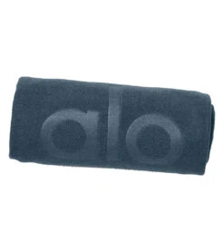 Alo Yoga Perf No Sweat Hand Towel Eclipse